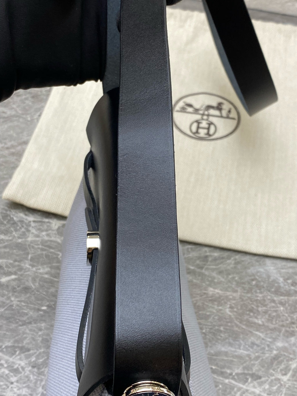 Hermes Black