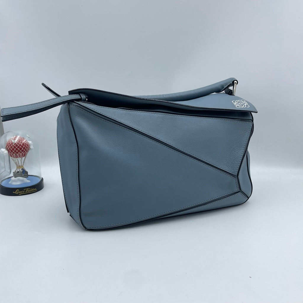 Loewe Blue