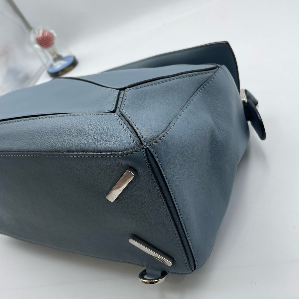 Loewe Blue
