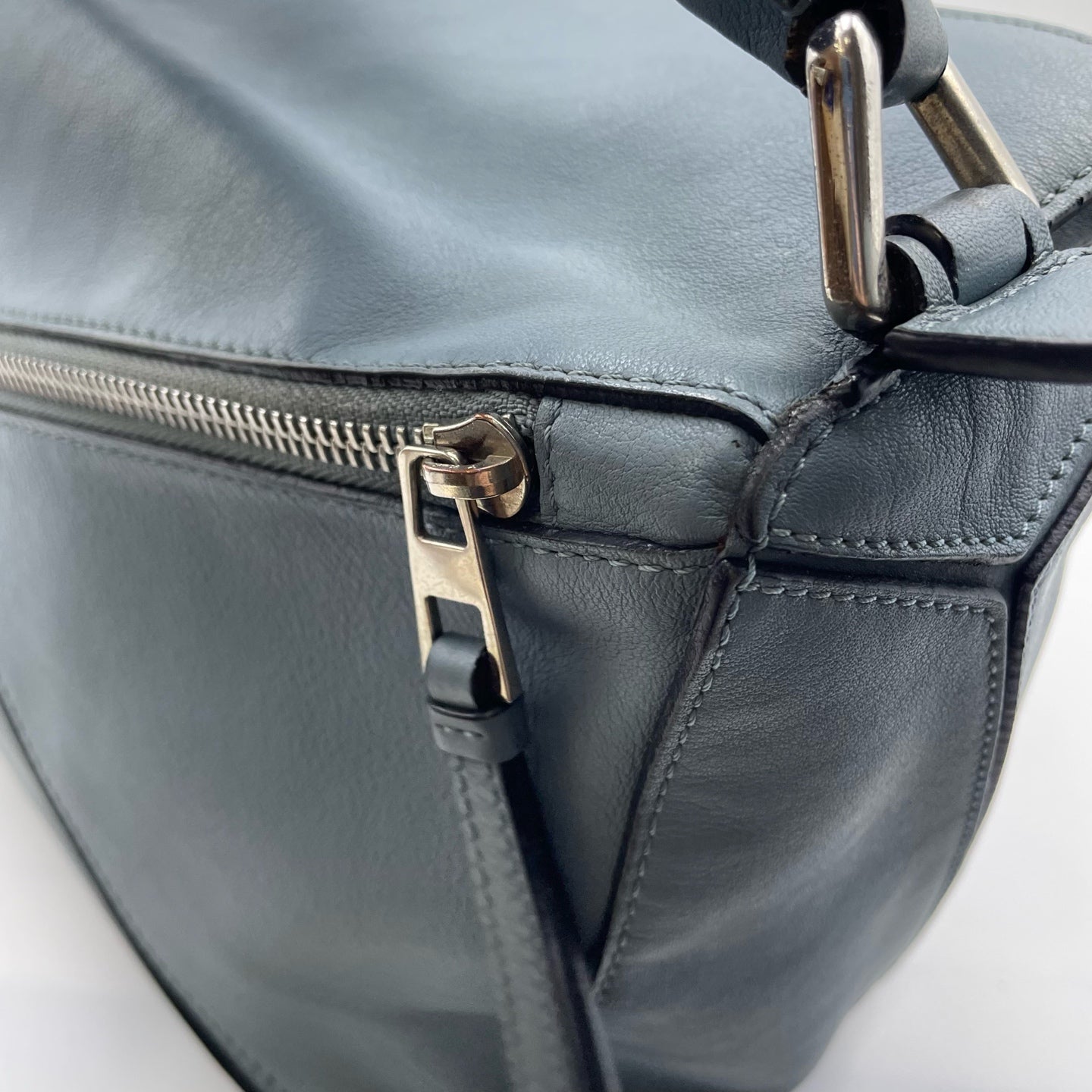 Loewe Blue