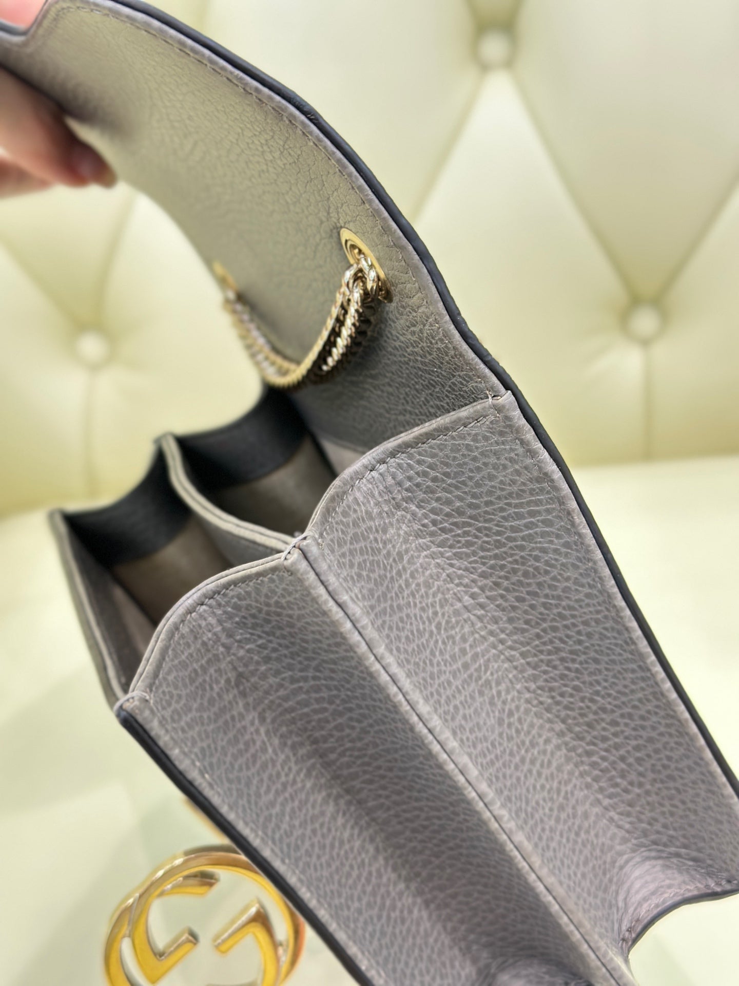 Gucci INTERLOCK Gray Length 20 x Width 6 x Height 16 cm 510304-CAO0G-1226