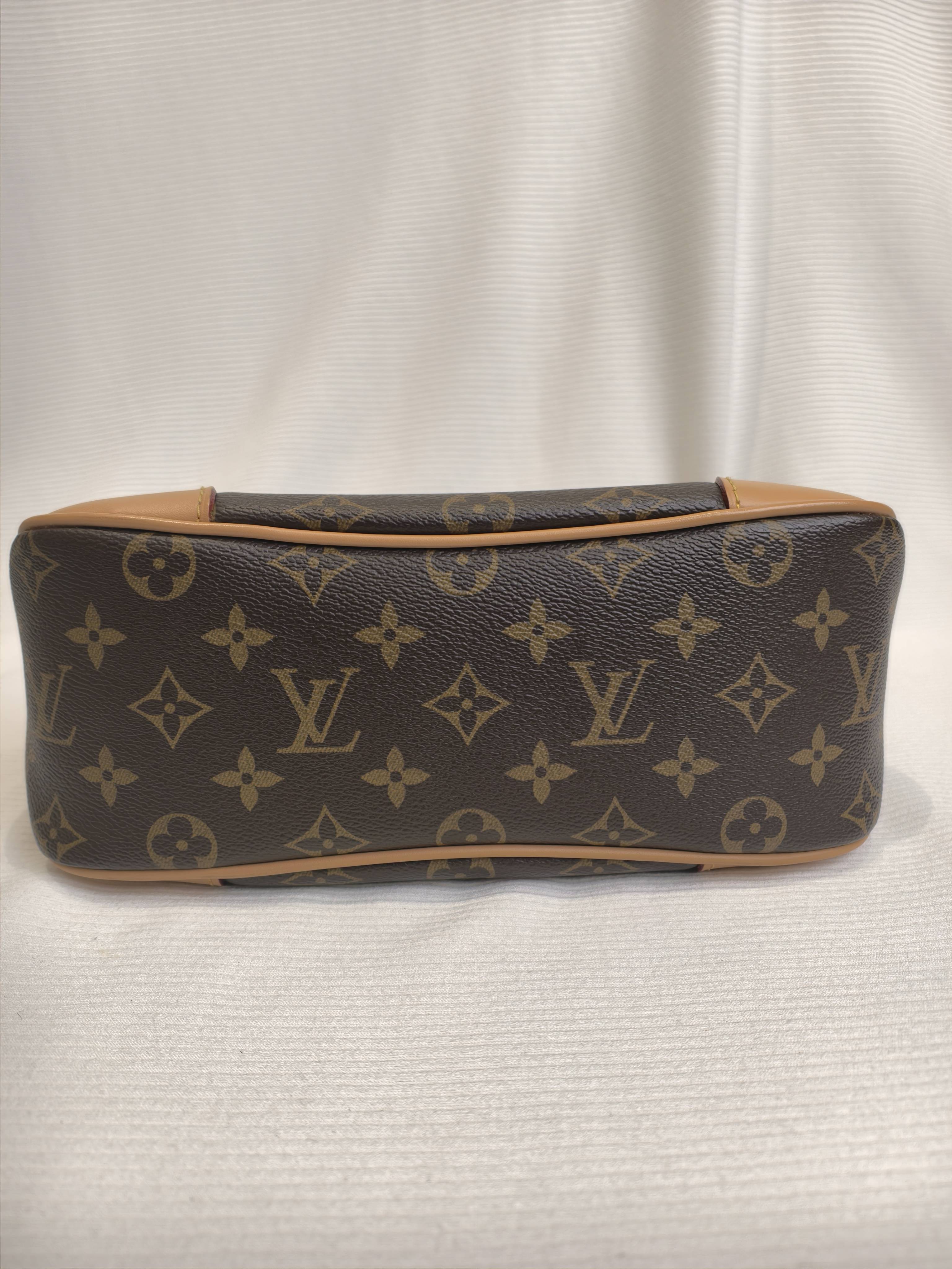 Louis Vuitton Crossbody