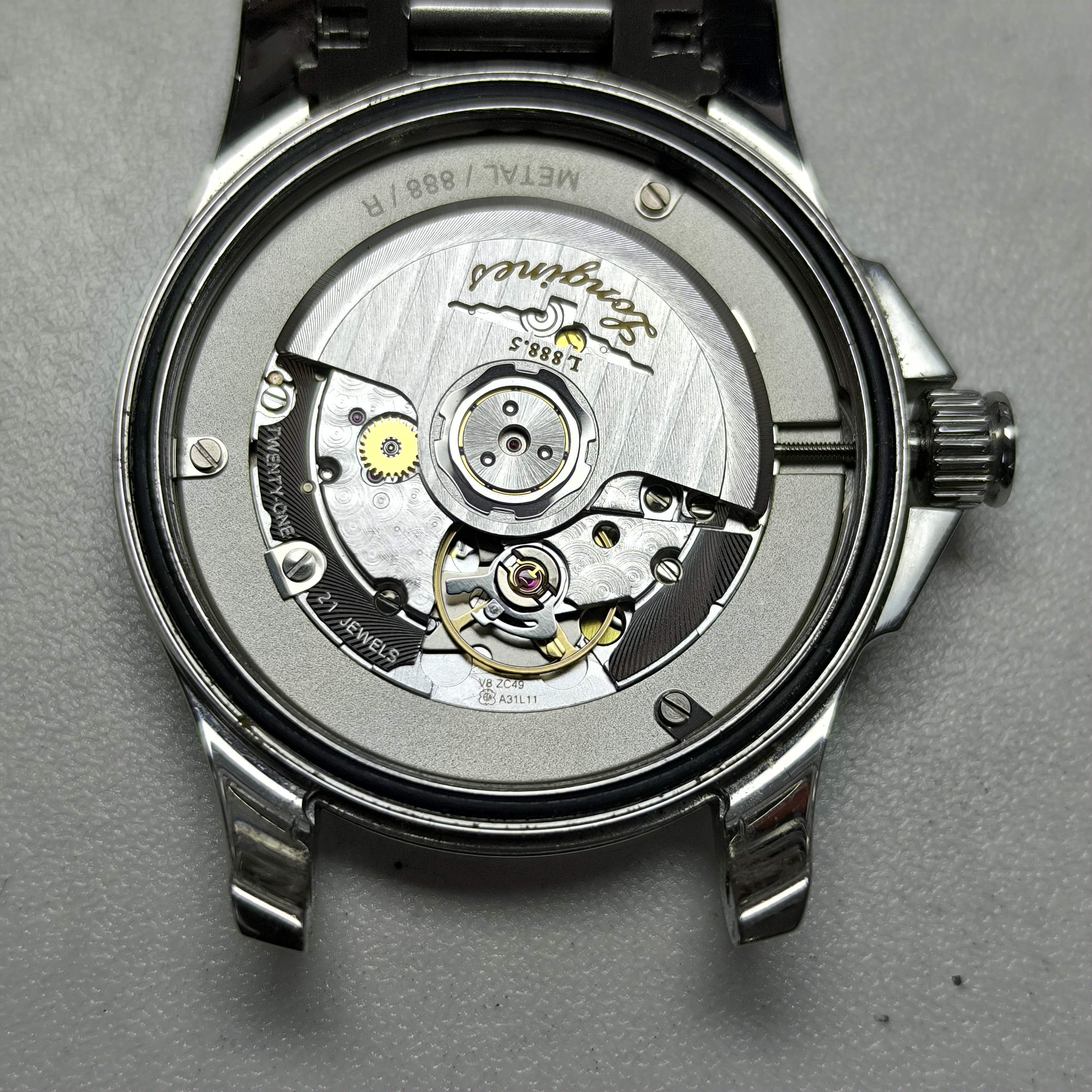 Longines Conquest Series 39.00mm L3.776.4.99.6