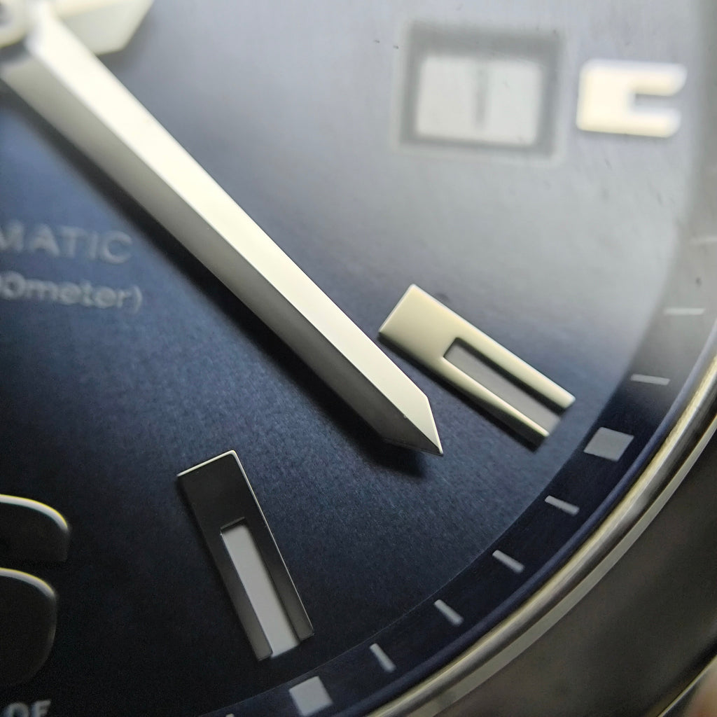 Longines Conquest Series 39.00mm L3.776.4.99.6