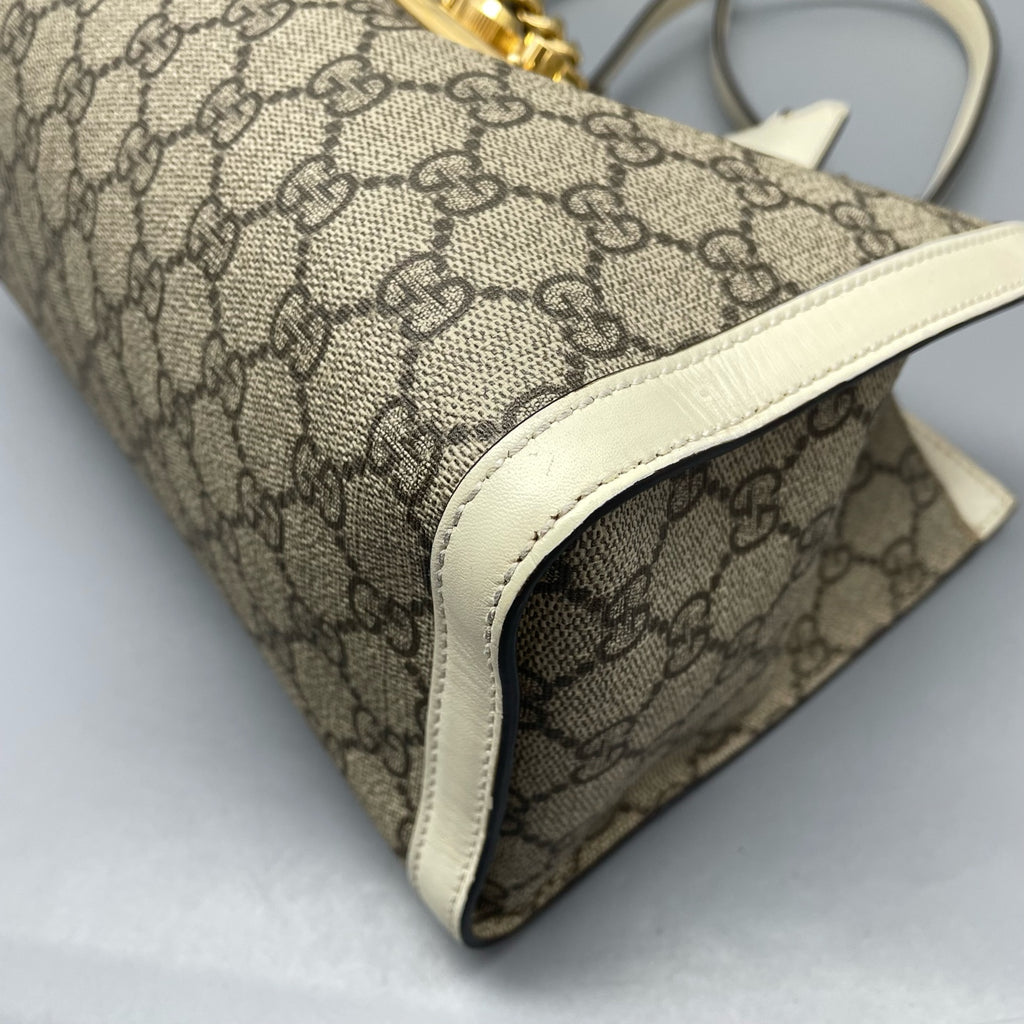 Gucci White