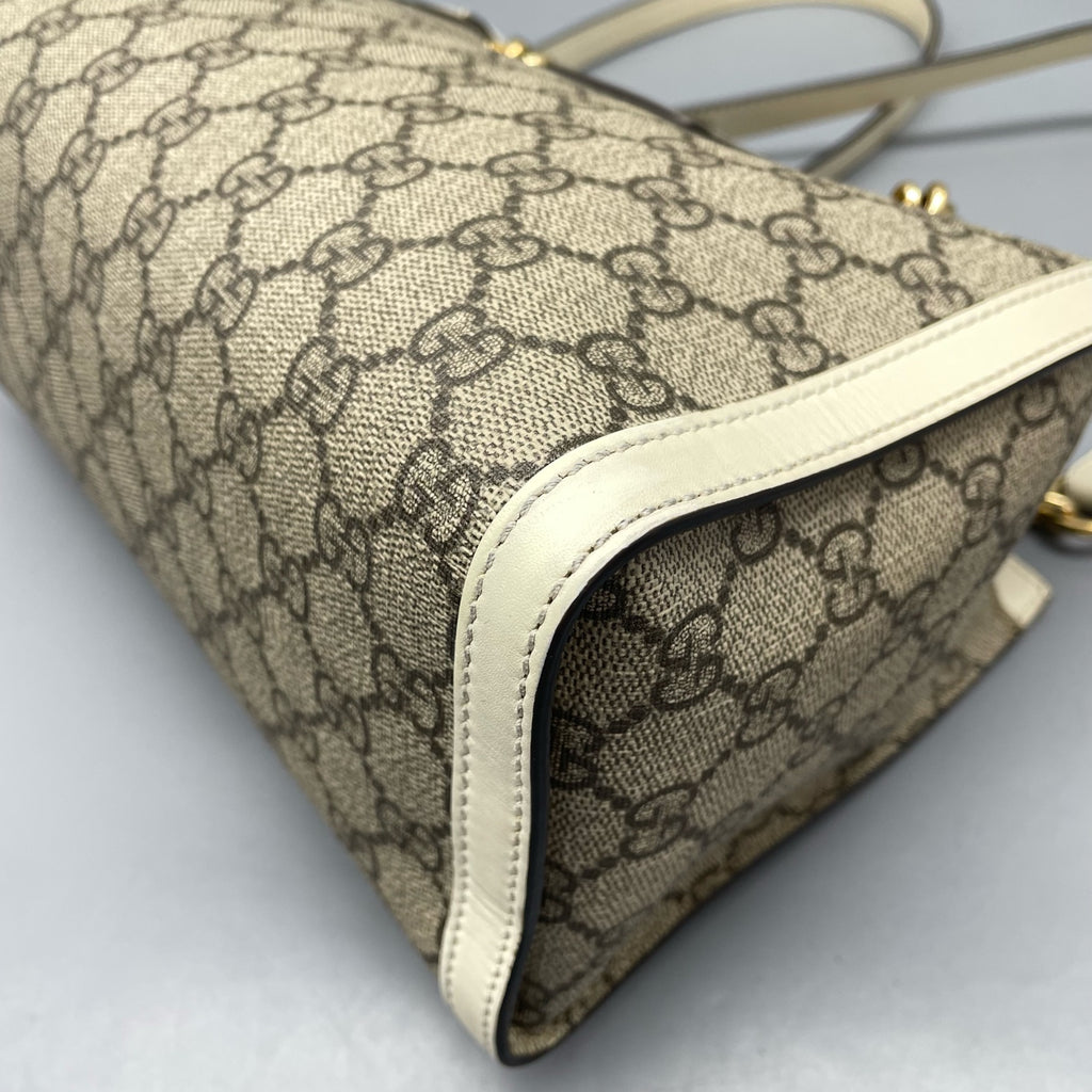 Gucci White