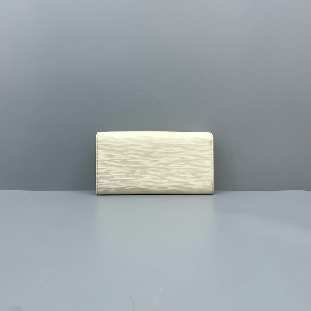 Louis Vuitton White