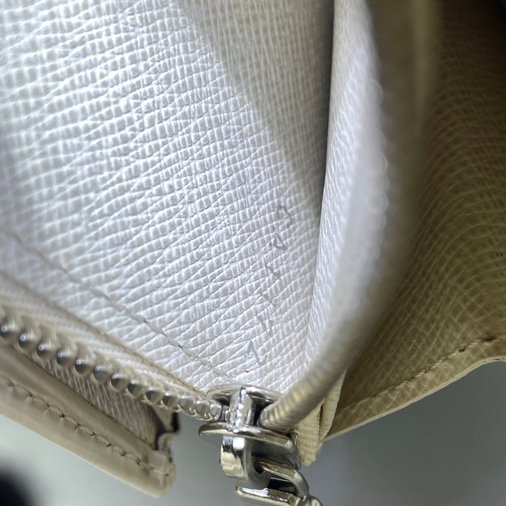 Louis Vuitton White