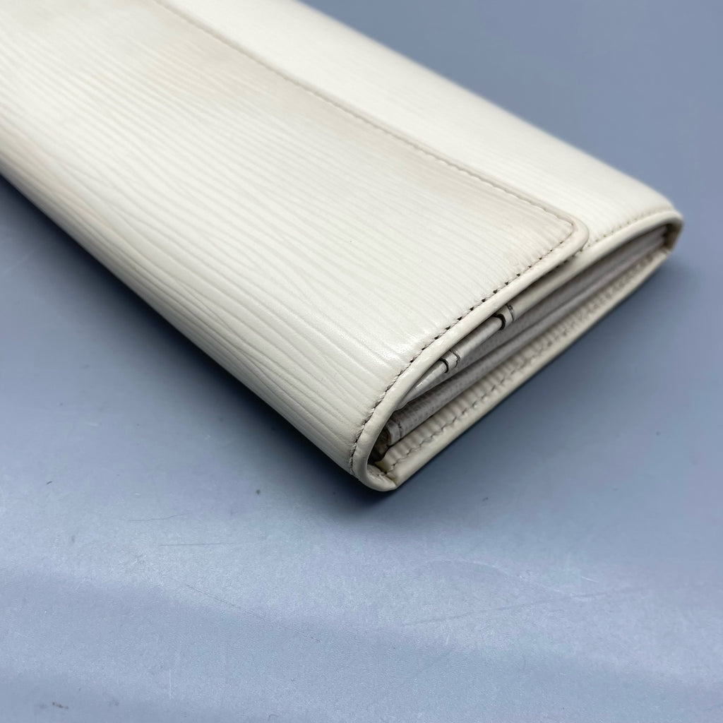 Louis Vuitton White