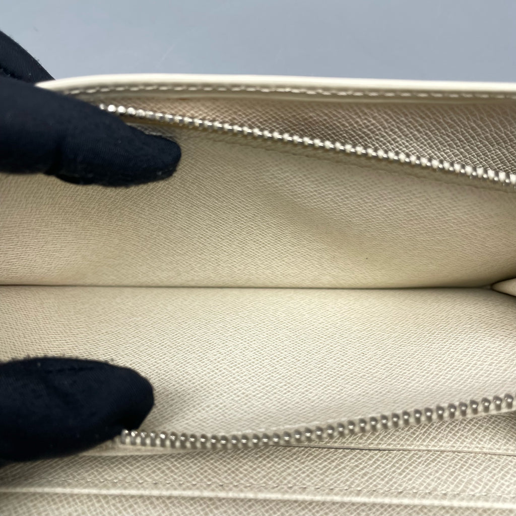 Louis Vuitton White