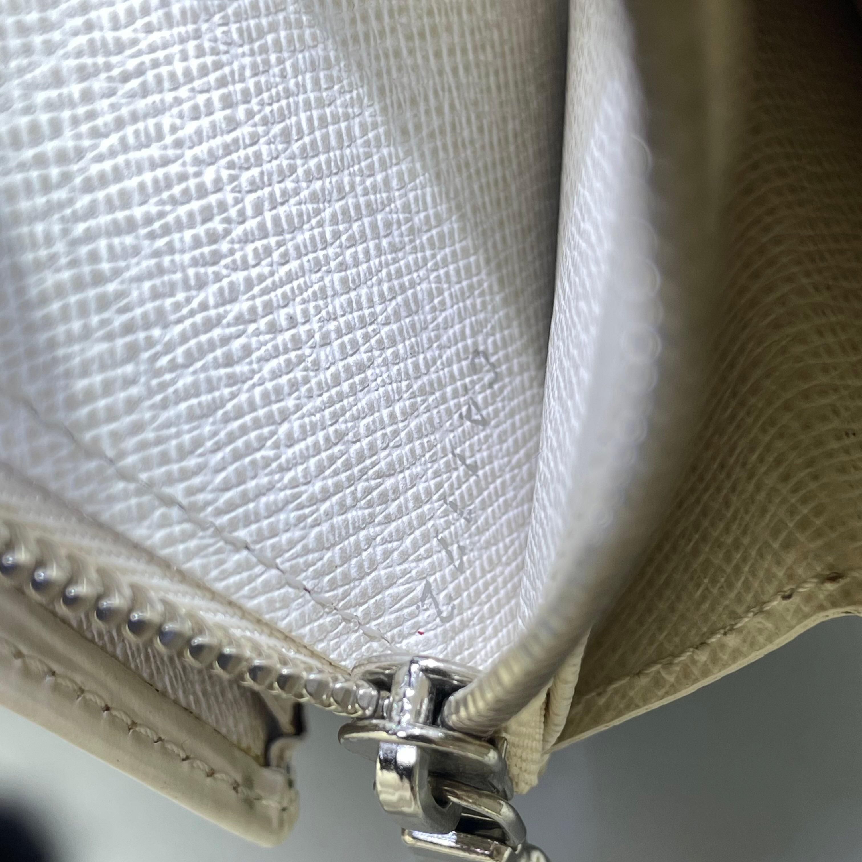 Louis Vuitton White