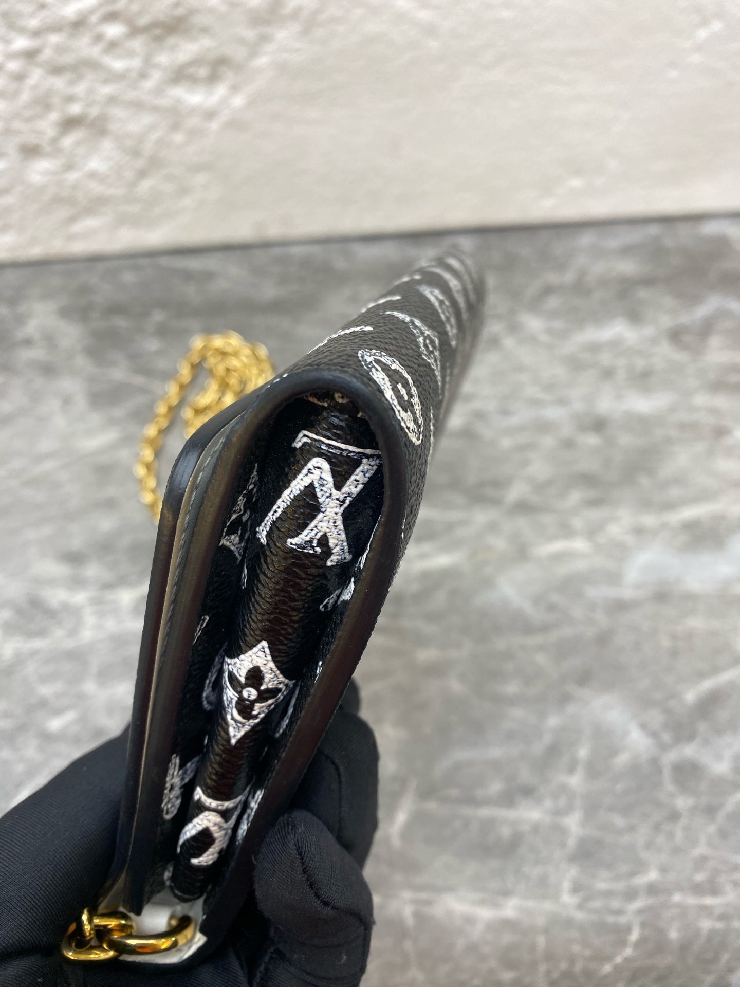 Louis Vuitton Crossbody