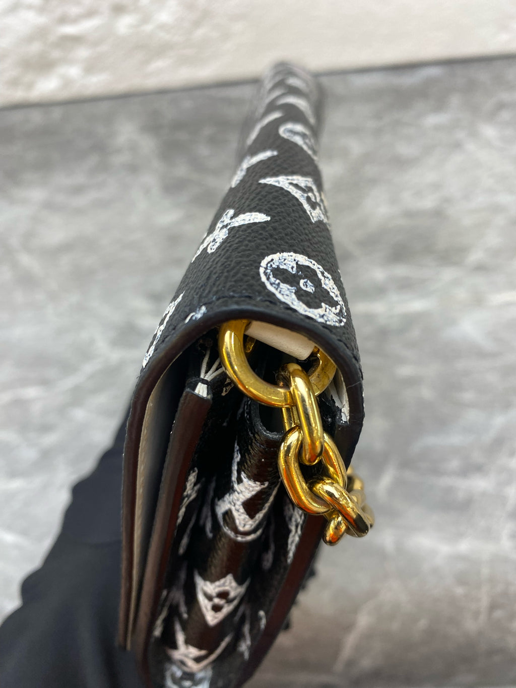 Louis Vuitton Crossbody