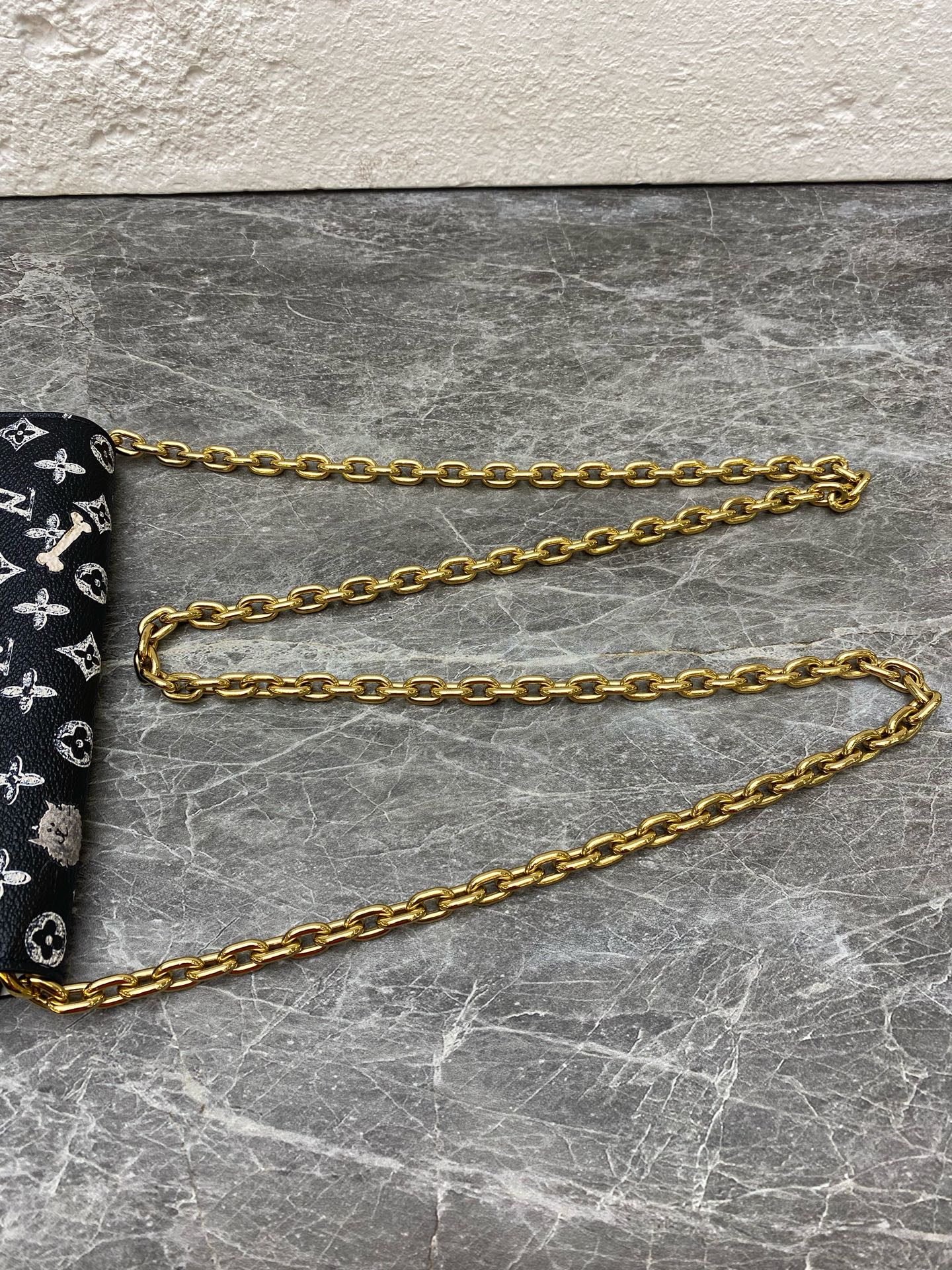 Louis Vuitton Crossbody