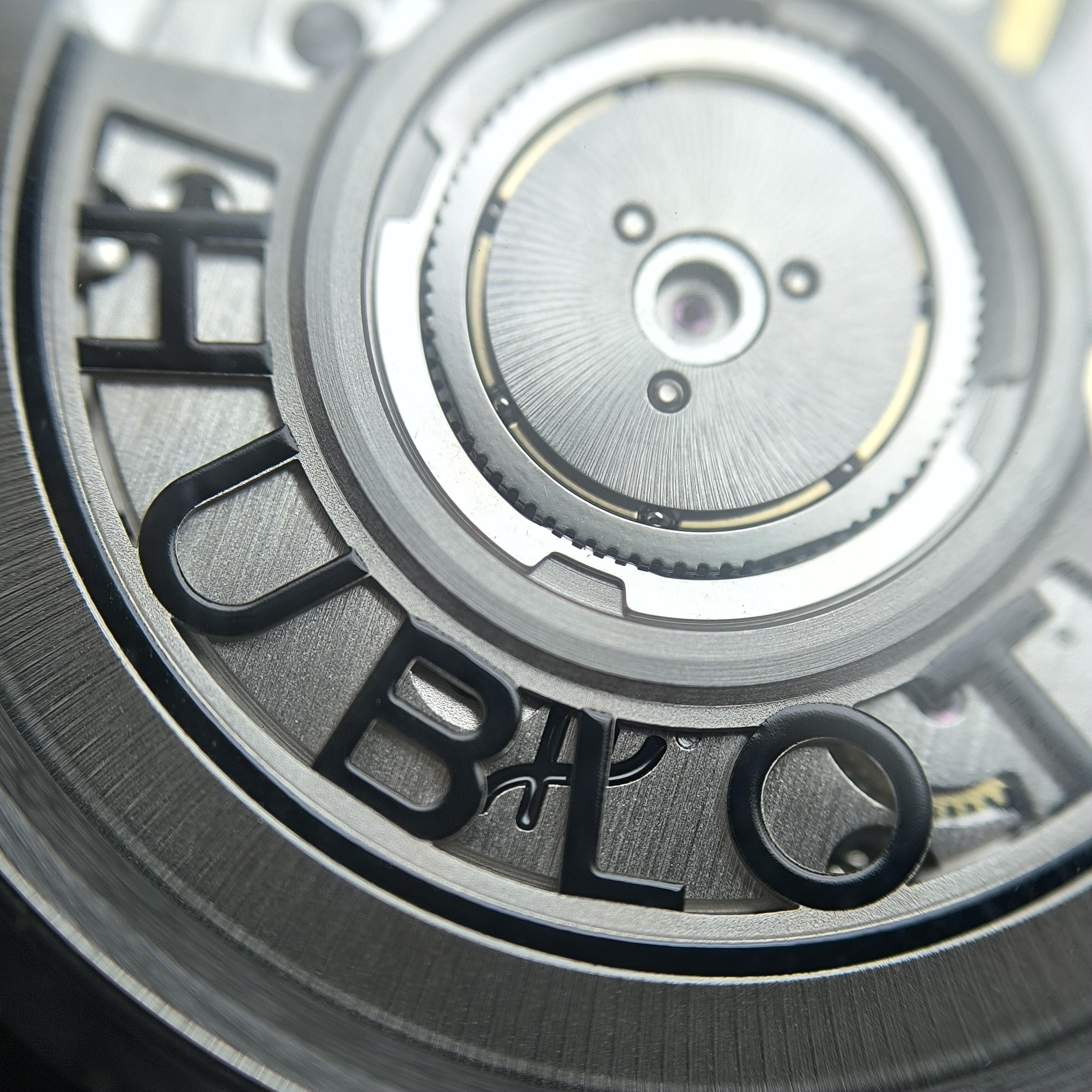 Hublot Classic Fusion Series 45MM 511.CM.1171.RX