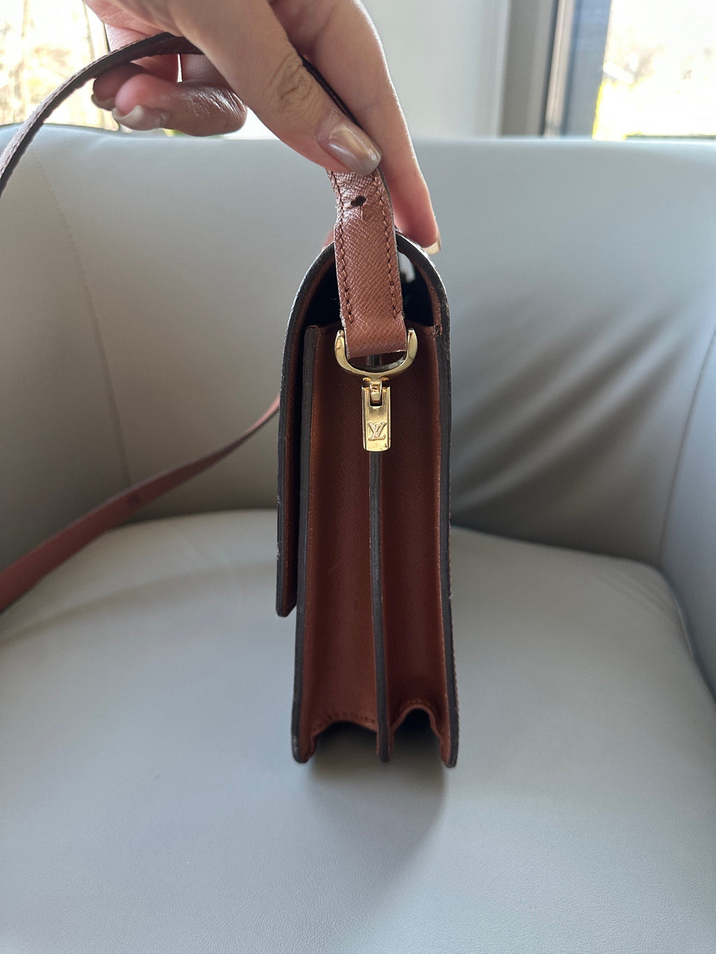 Louis Vuitton Messenger Bag