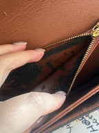 Louis Vuitton Messenger Bag