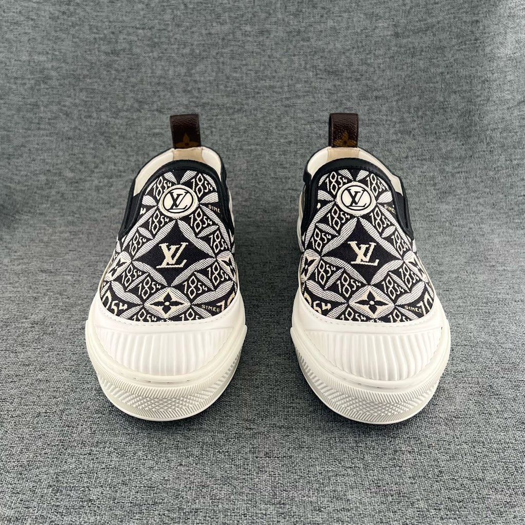 Louis Vuitton Canvas