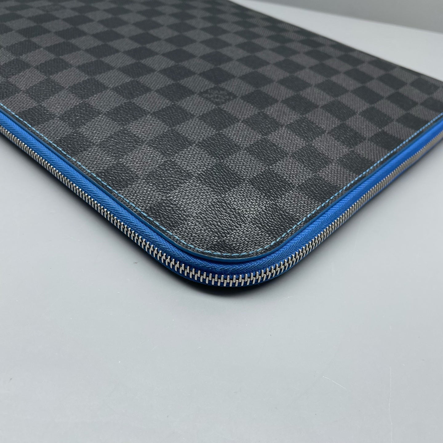 Louis Vuitton Clutch