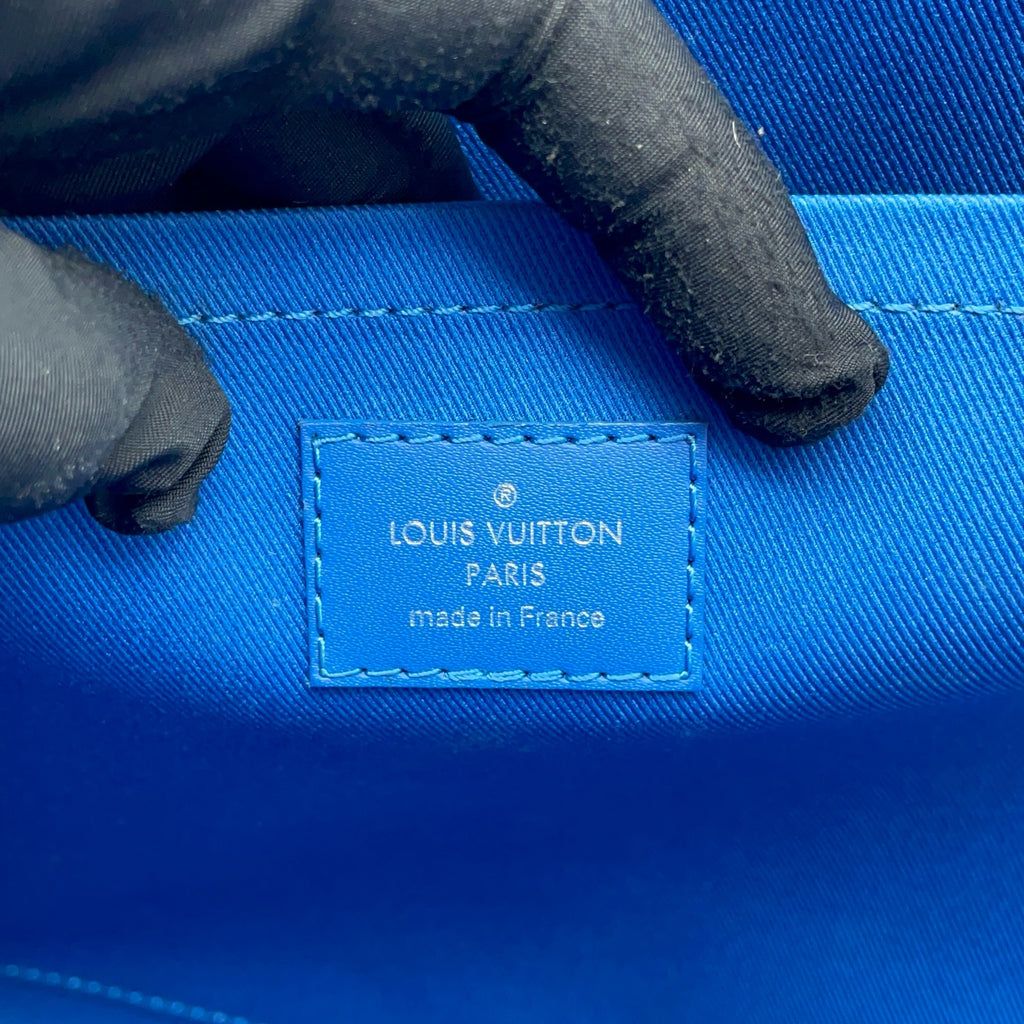 Louis Vuitton Clutch