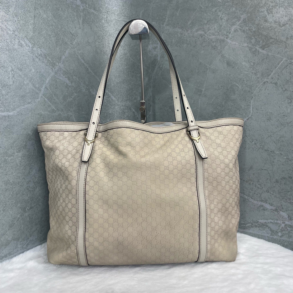 Gucci Polyvinyl chloride (PVC)
