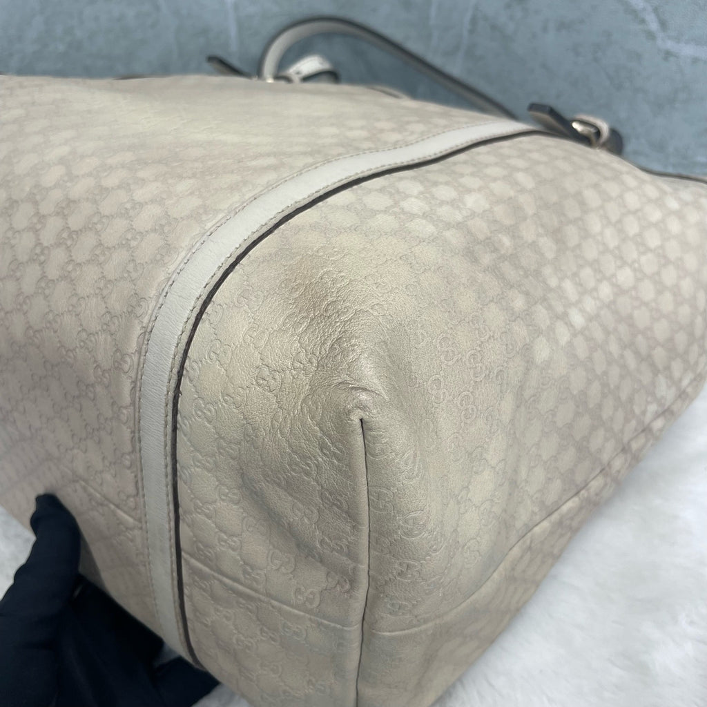Gucci Polyvinyl chloride (PVC)
