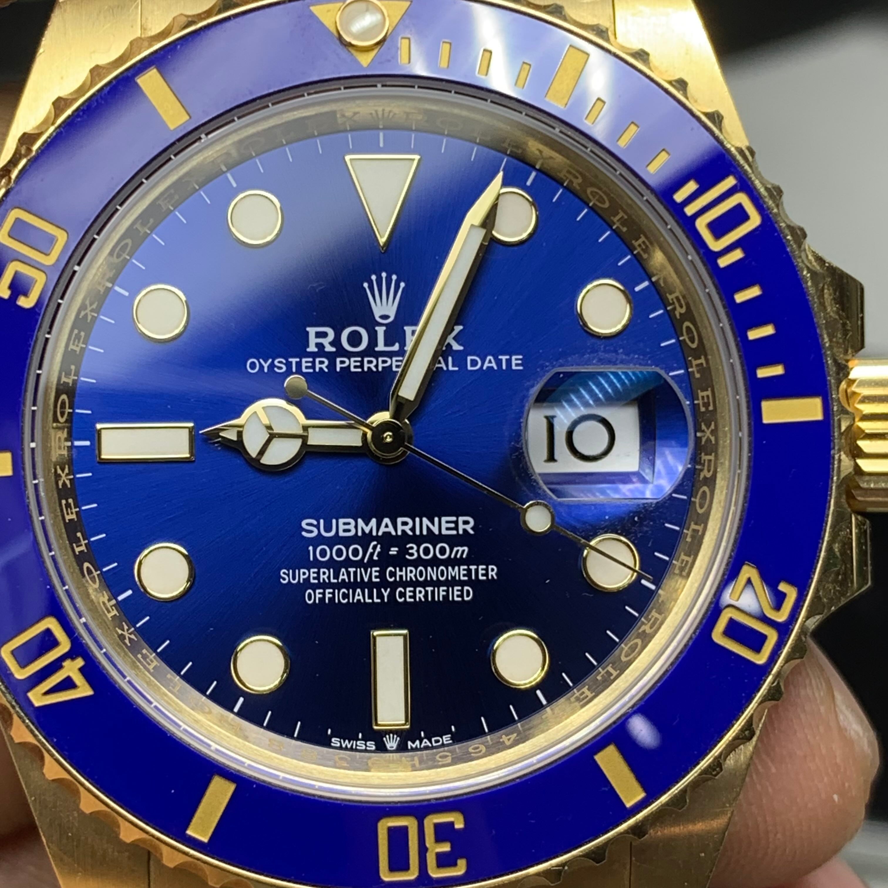 Rolex Submariner model 41 millimeters m126618lb-0002