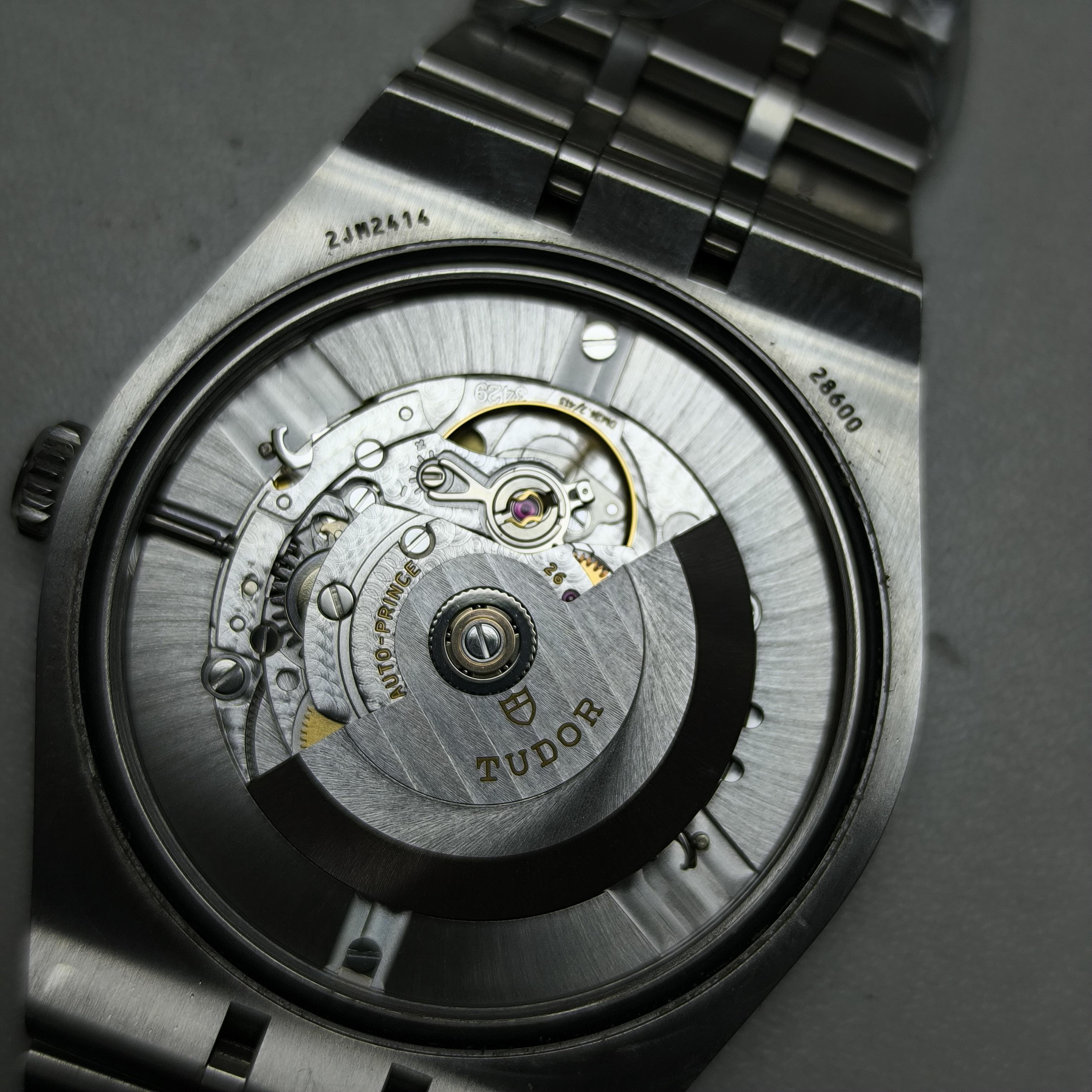 Tudor Tudor Royal Collection 41 millimeters m28600-0006