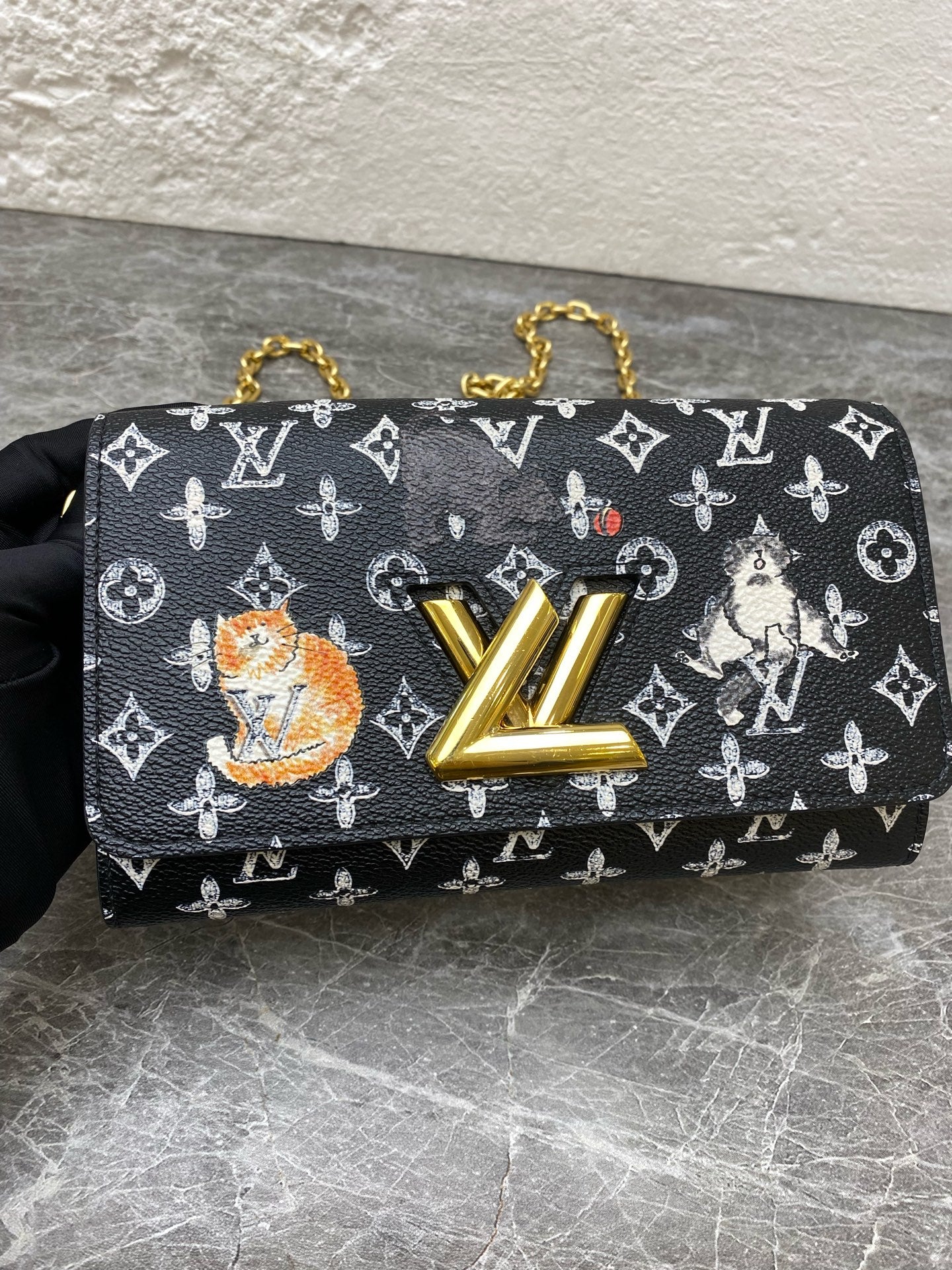 Louis Vuitton Crossbody