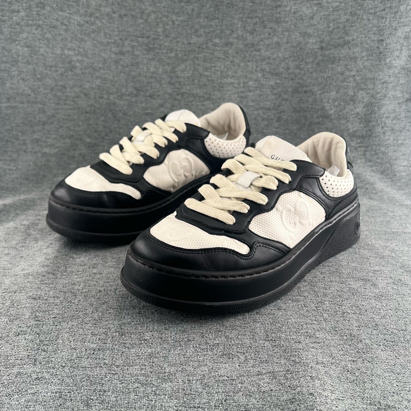 Gucci Skate shoes