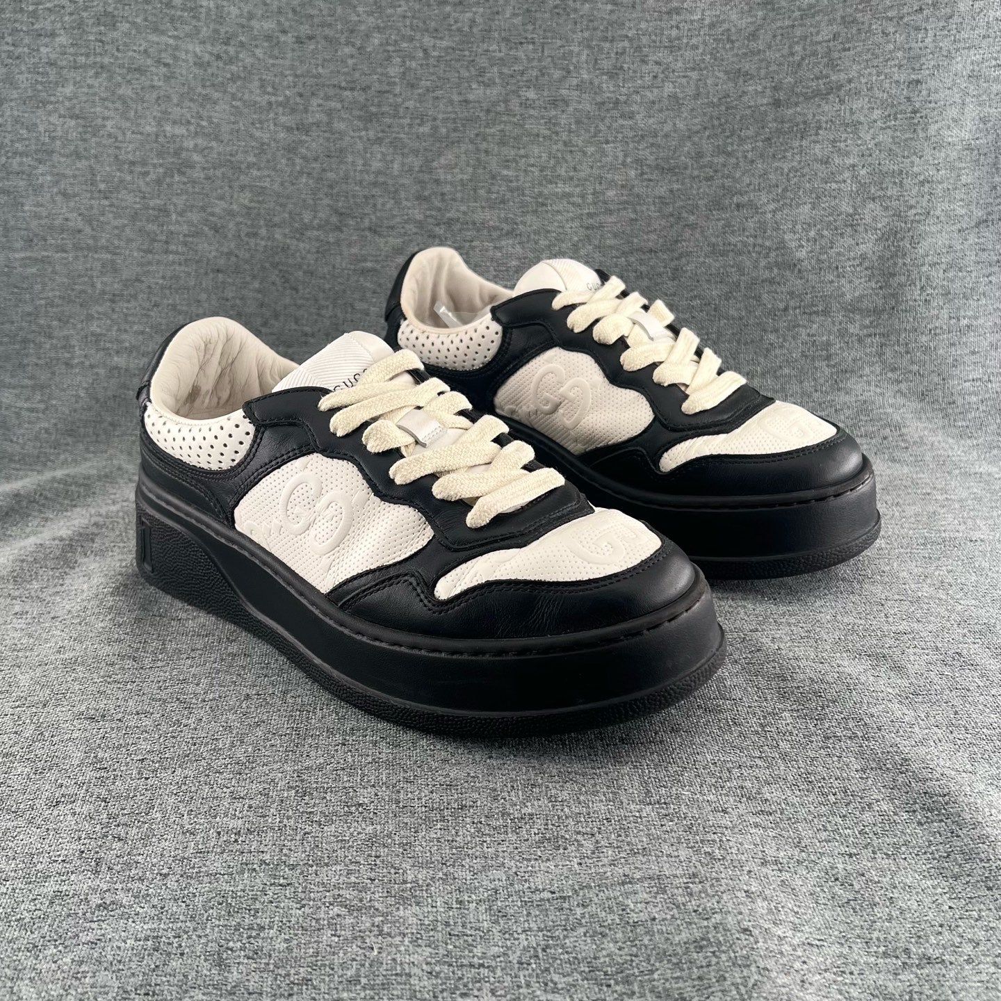 Gucci Skate shoes