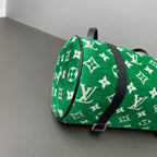 Louis Vuitton Velvet Green Shoulder Bag