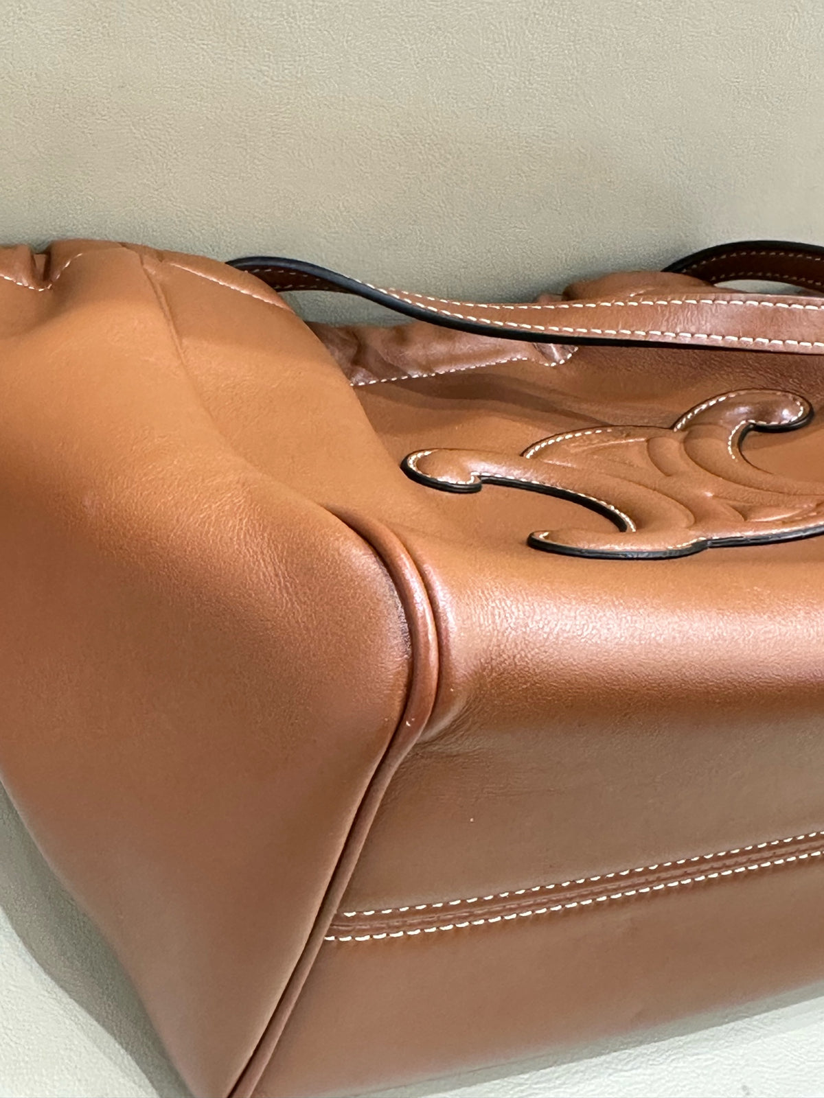 Celine CABAS TRIOMPHE small smooth cowhide drawstring bag Brown 9 x 7 x 5 inches (22.5 x 18 x 13 centimeters) 111013DU3.04LU