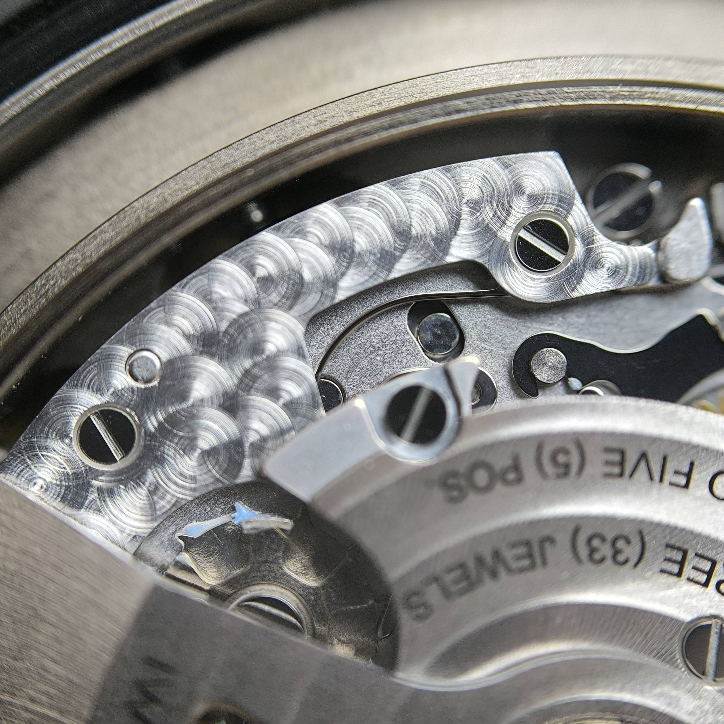 IWC Pilot 44.5 millimeters IW389107
