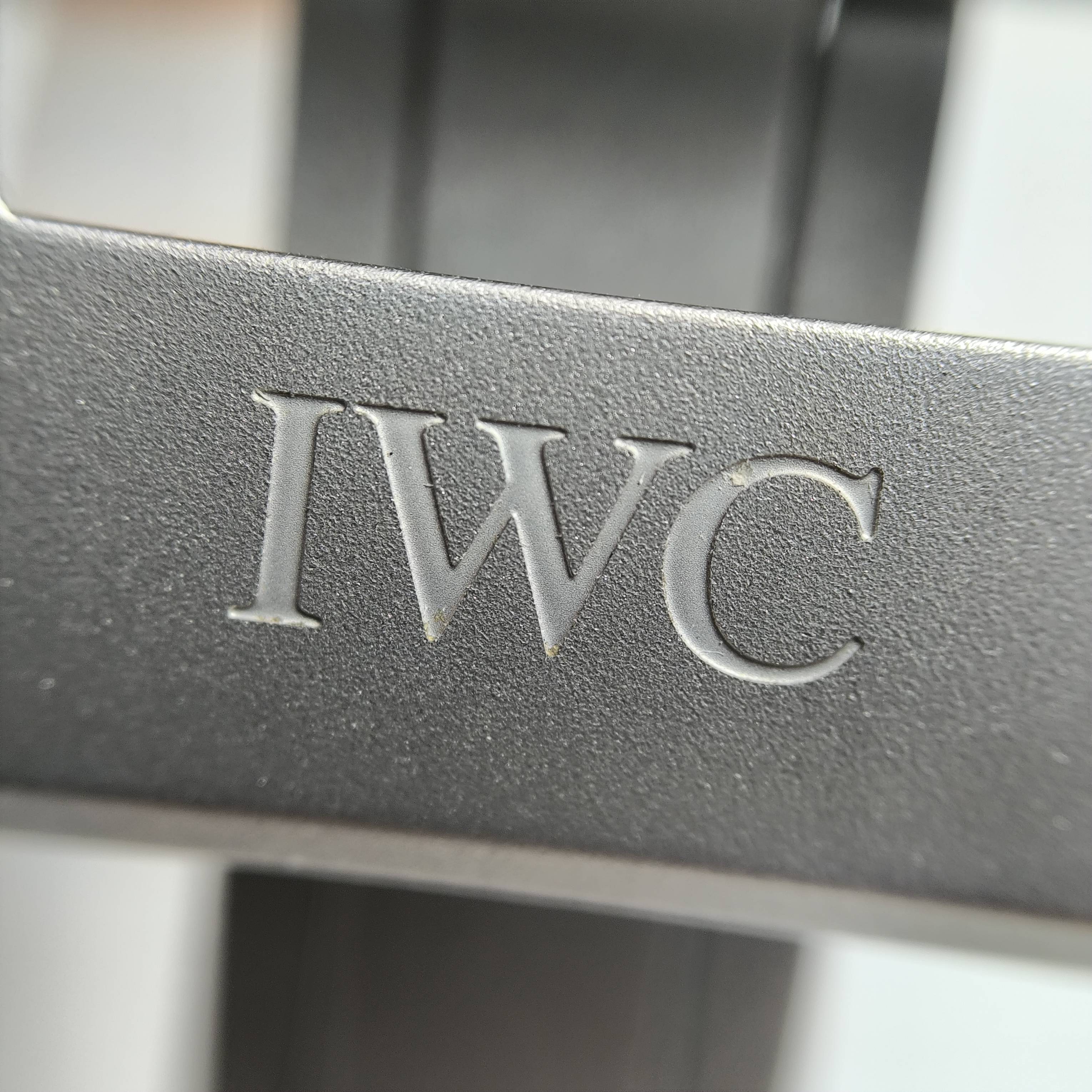 IWC Pilot 44.5 millimeters IW389107