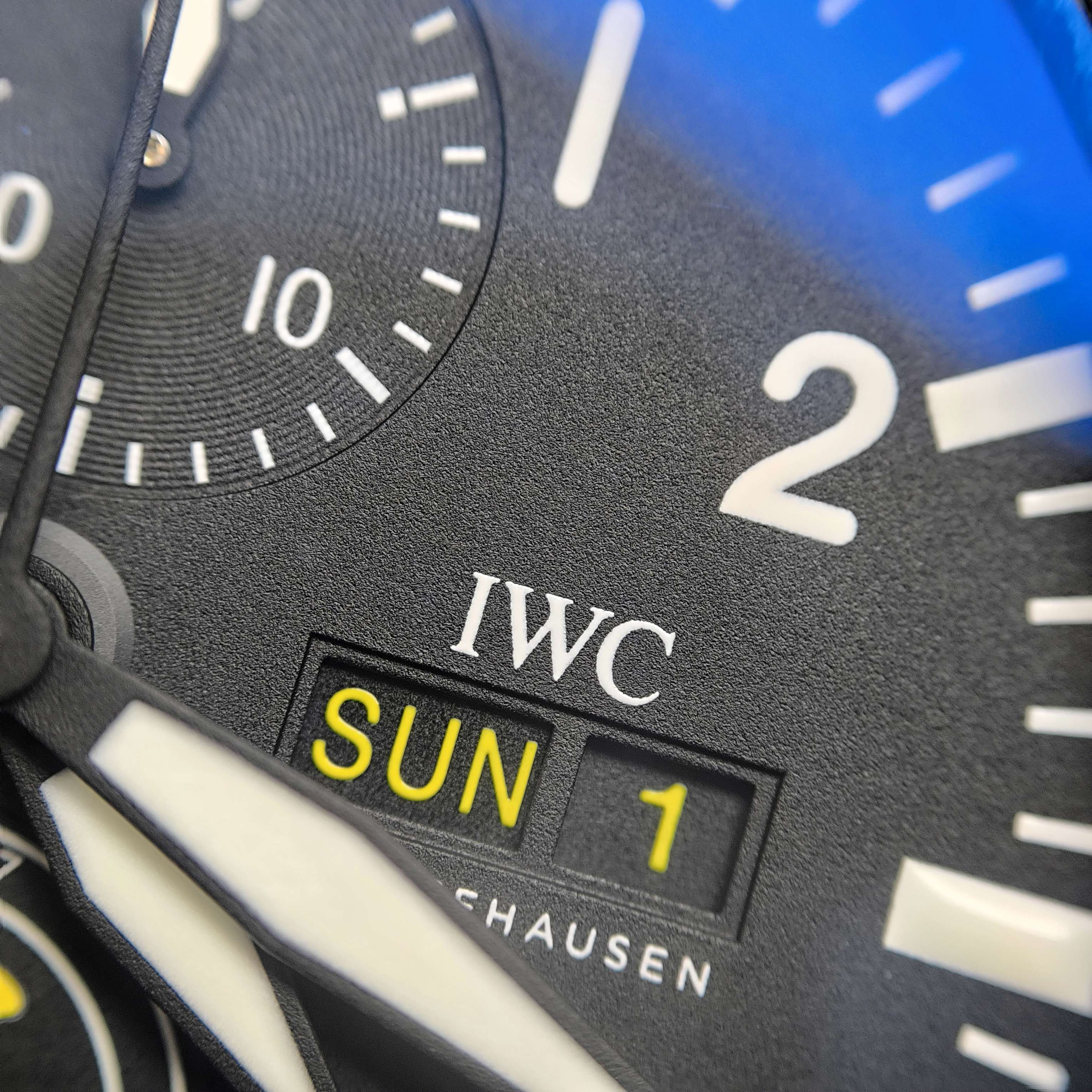 IWC Pilot 44.5 millimeters IW389107