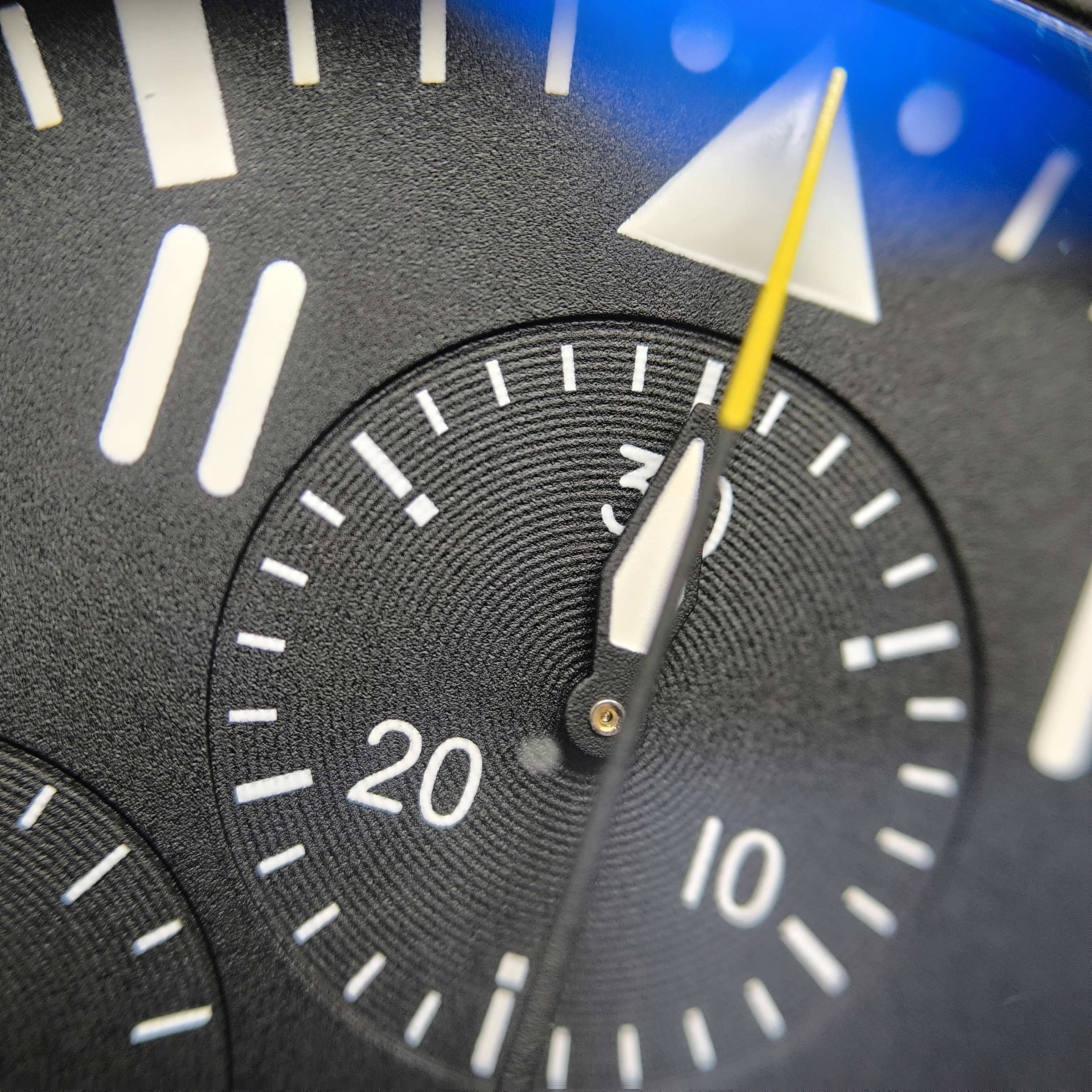 IWC Pilot 44.5 millimeters IW389107