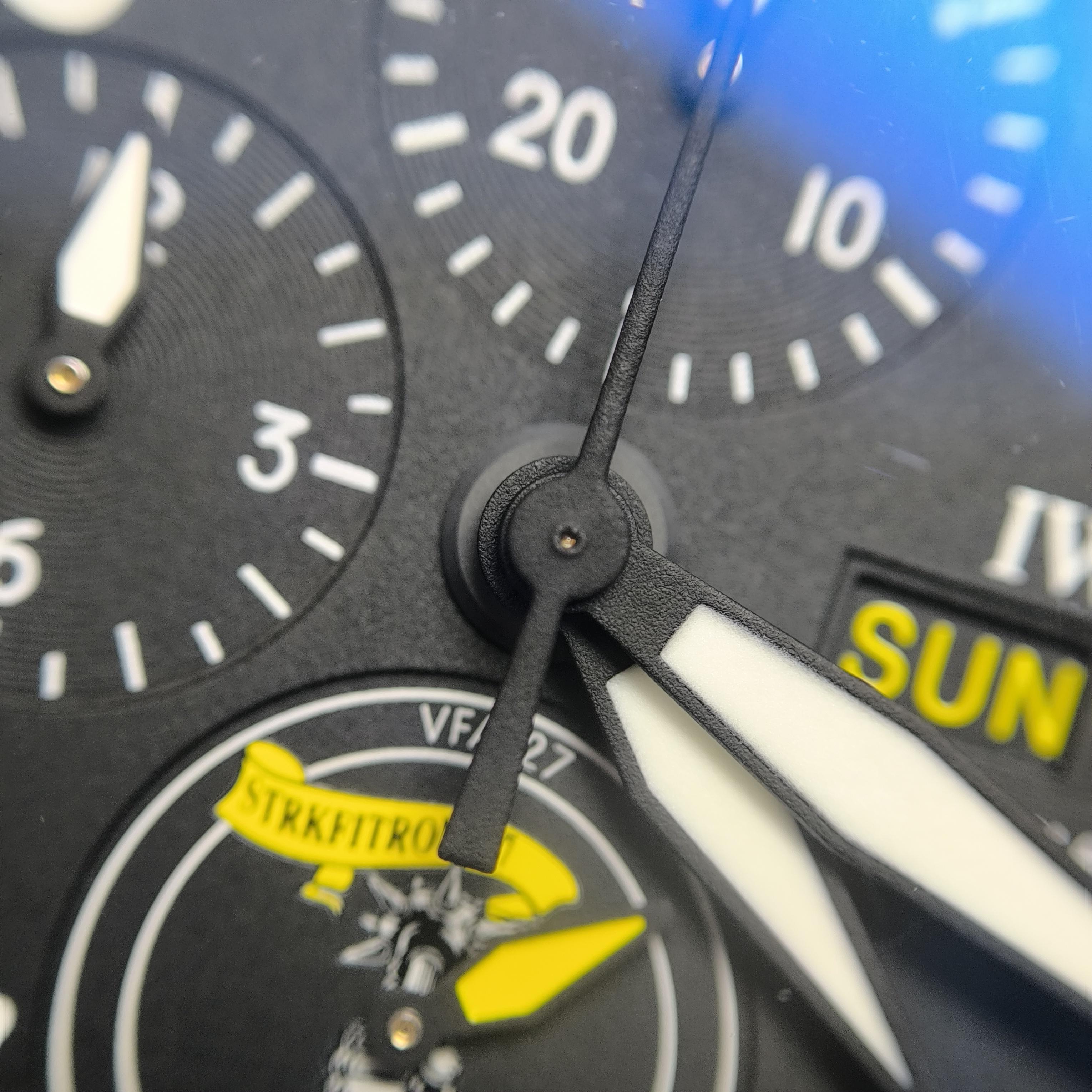 IWC Pilot 44.5 millimeters IW389107