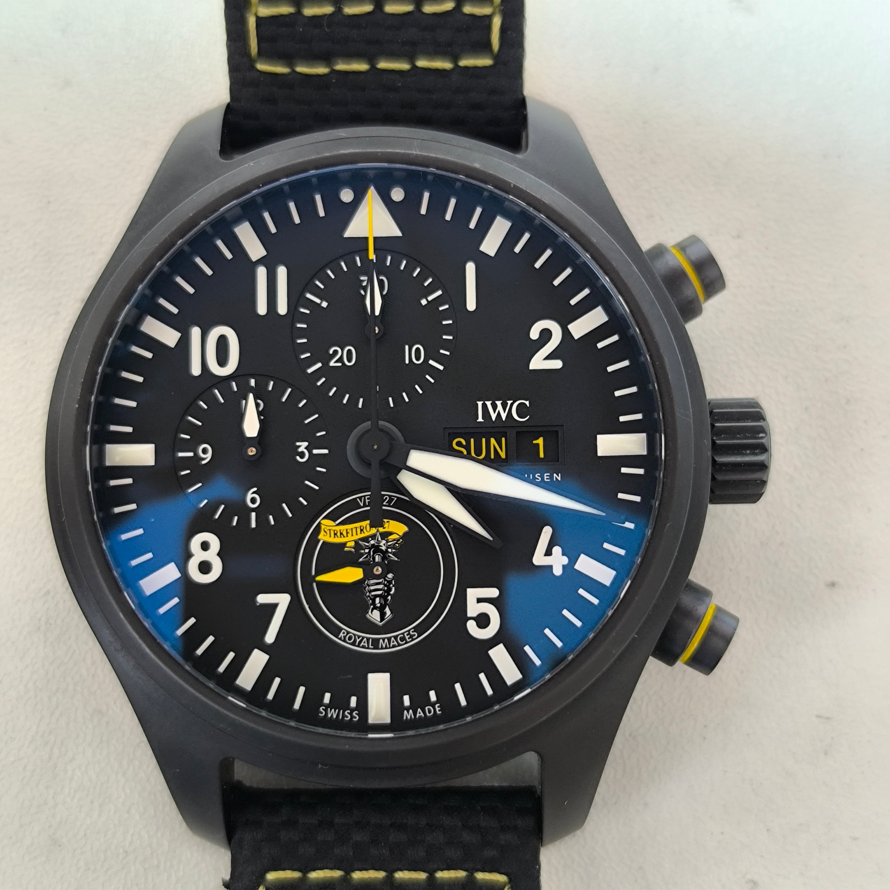 IWC Pilot 44.5 millimeters IW389107