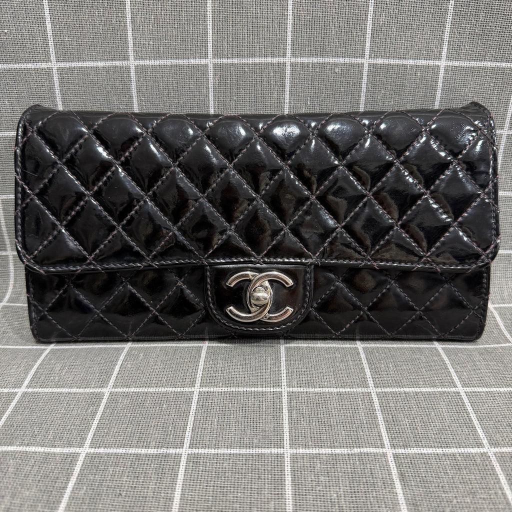 Chanel Black