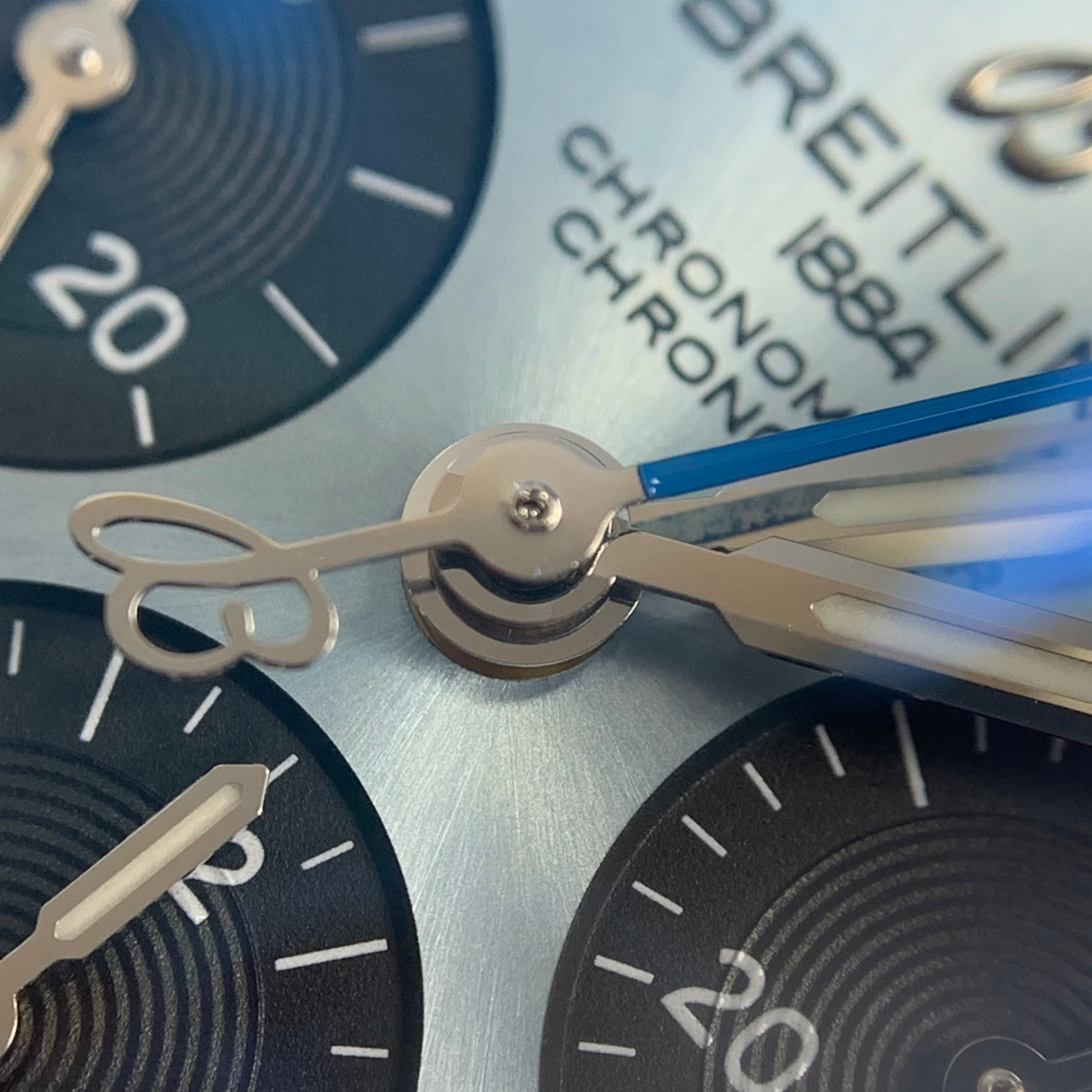 Breitling Chronomat B01 42 mechanical chronograph watch Mechanical watch 42 millimeters PB0134101C1S2