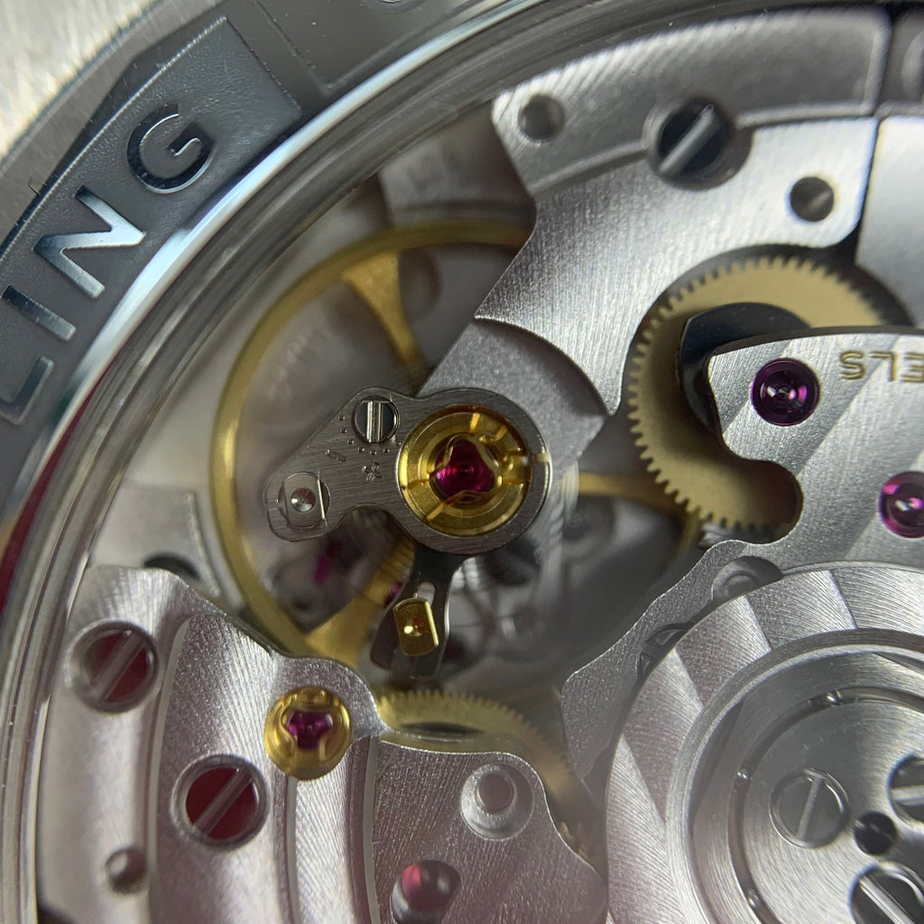 Breitling Chronomat B01 42 mechanical chronograph watch Mechanical watch 42 millimeters PB0134101C1S2