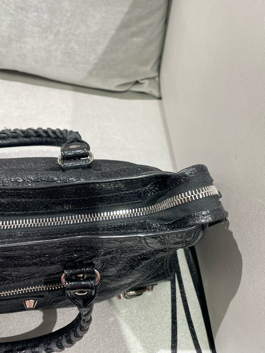 Balenciaga LE CITY small handbag Black 8114422ABEK1000