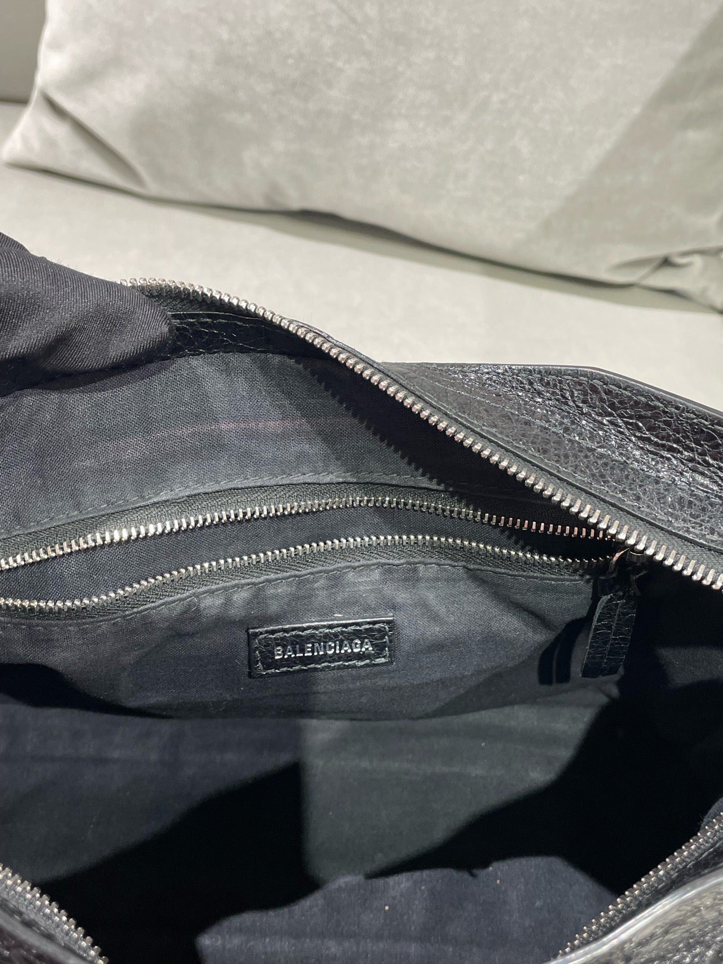 Balenciaga LE CITY small handbag Black 8114422ABEK1000