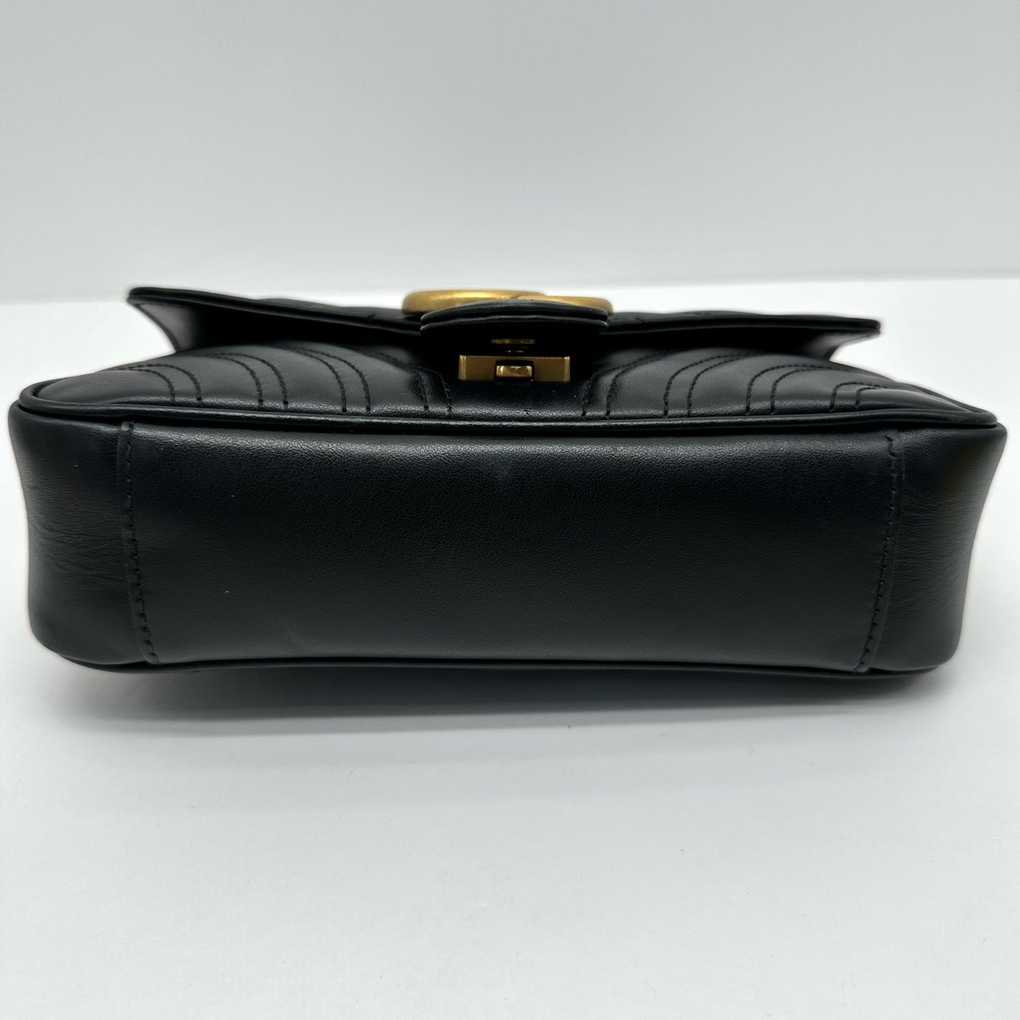 Gucci Leather 446744DTDIT1000