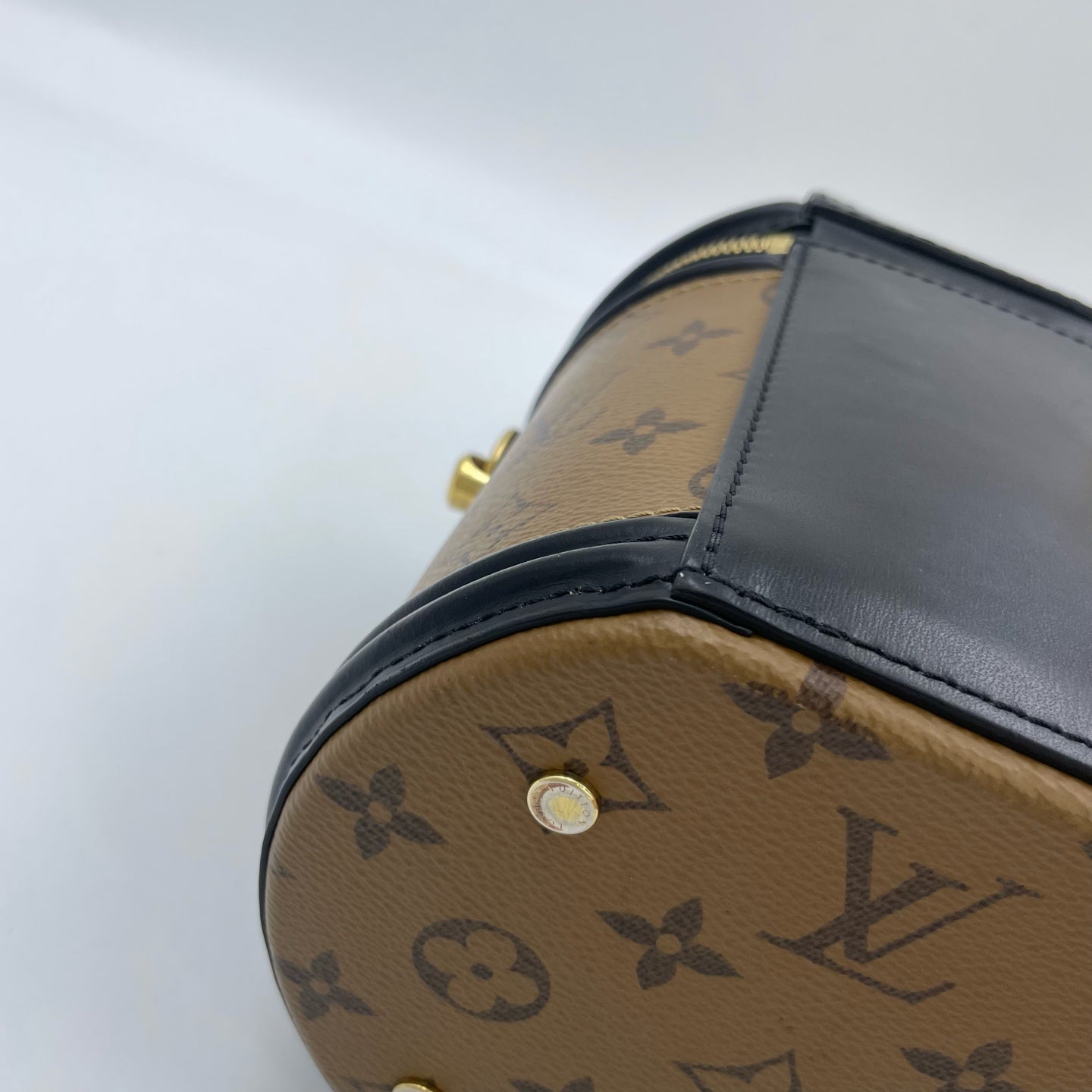 Louis Vuitton Bucket & Drawstring Bag