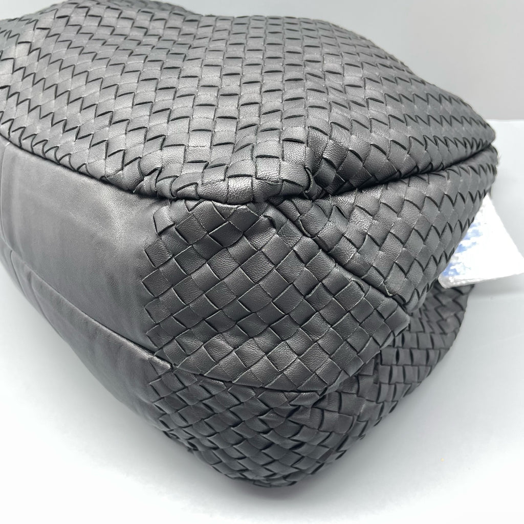 Bottega Veneta Black