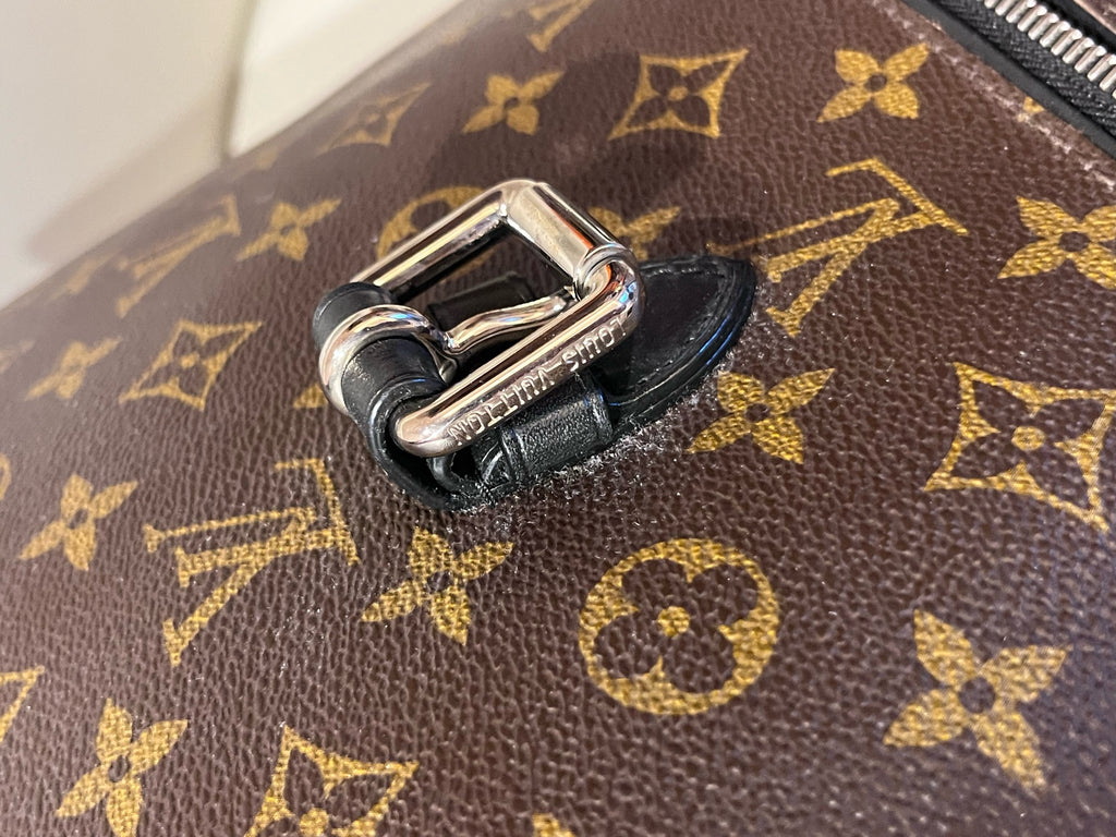 Louis Vuitton M40637