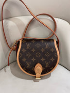 Louis Vuitton M44860