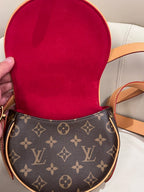 Louis Vuitton M44860